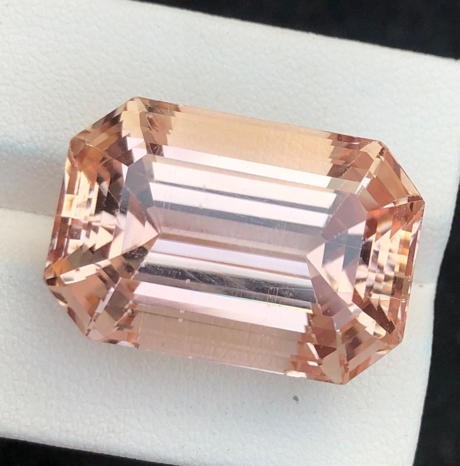 50 Carat Natural Cut Top Quality Peach Kunzite, loose Gemstone from Afghanistan