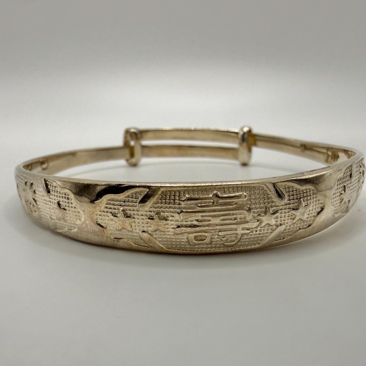 Chinese 925 Sterling Silver Adjustable Engraved Bangle Bracelet