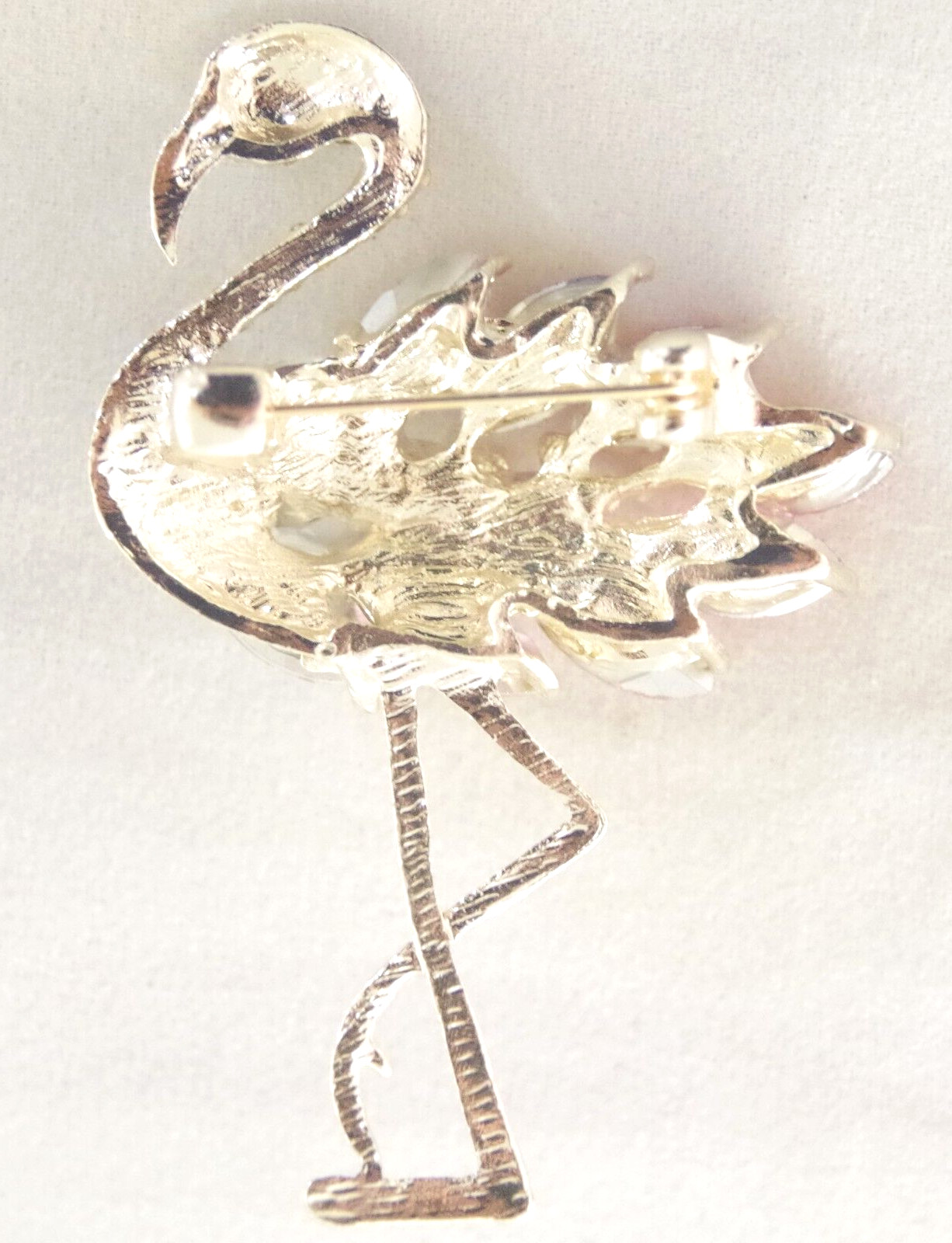 2 1/8″ NEW MARQUISE CRYSTAL RHINESTONE & GOLD TONE PINK FLAMINGO BIRD BROOCH PIN