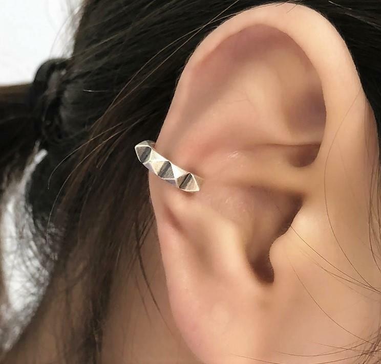 SINGLE SIDE Sterling Silver Studded Earring Ear Cuff Climber Non Piercing Punk