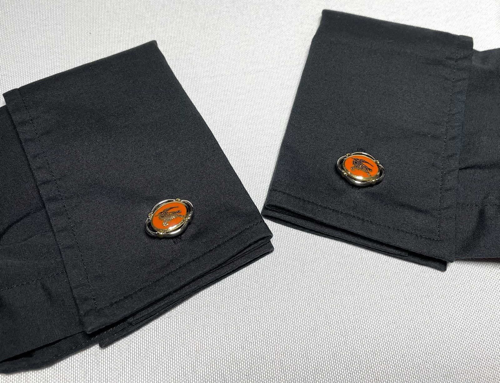 Auth [Beautiful] Burberry Equestrian Knight Logo gold&silver&Orange Cufflinks