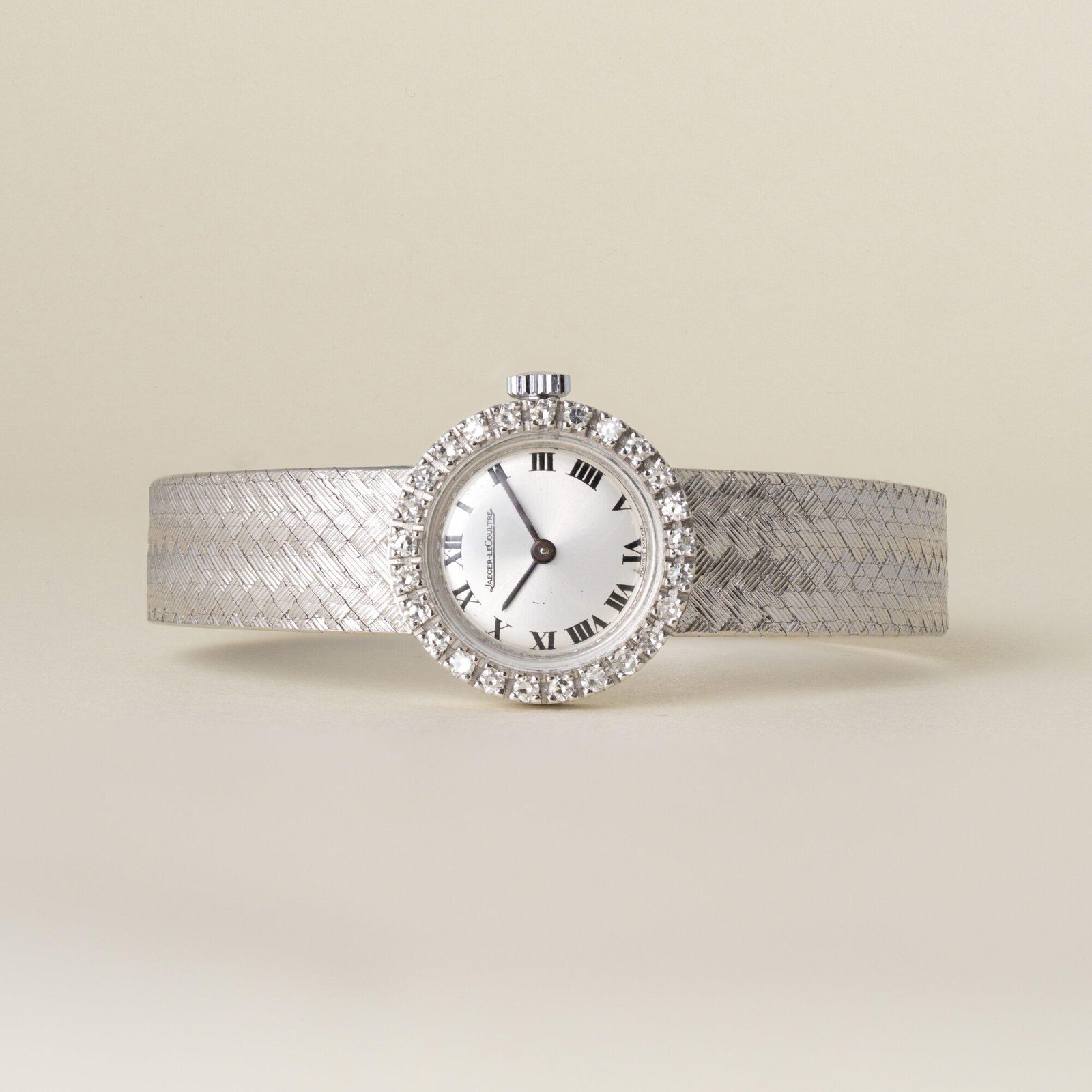 Vintage Jaeger Le Coultre 18K White Gold Diamond Bezel Circle Dial Ladies Watch