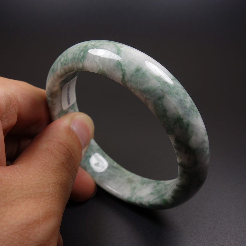 61mm Certified Grade A 100% Natural Green Jadeite Jade Bracelet Bangle Z07053