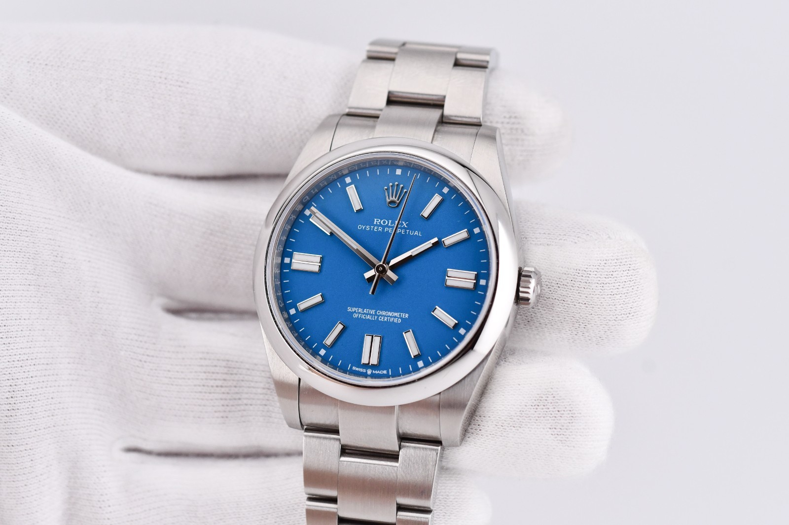 Rolex Oyster Perpetual 41mm Ref. 124300 Custom Blue Dial Box and Paper
