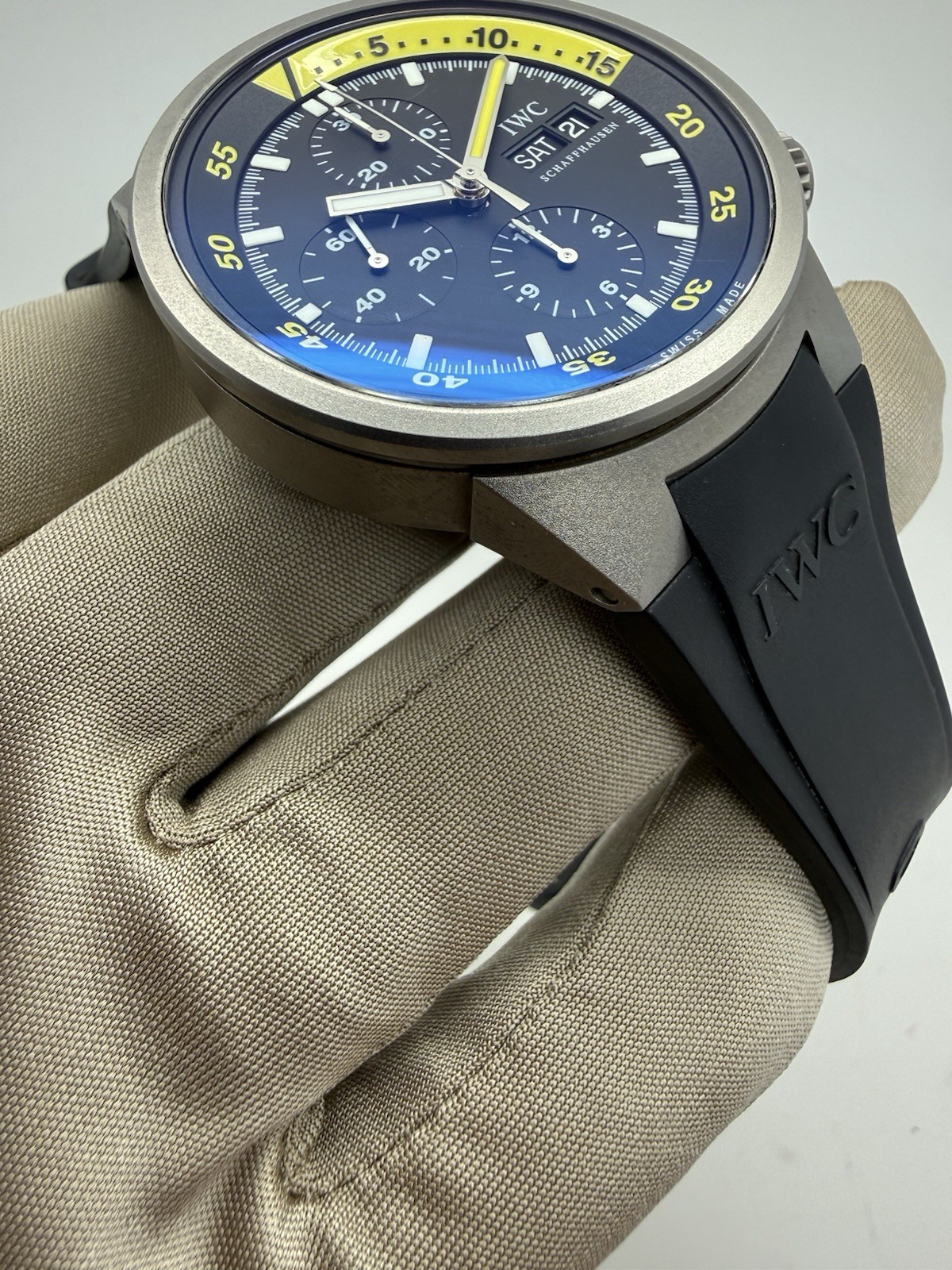 2006 IWC Aquatimer Titanium Black Dial 42mm Automatic Men’s Watch IW371918 B+P
