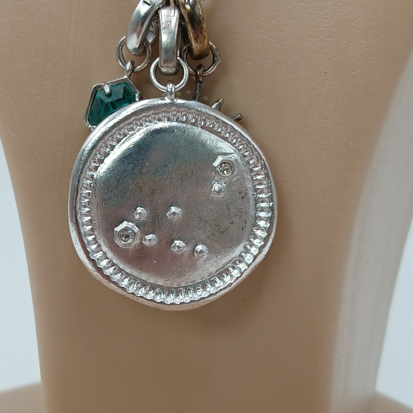 Kendra Scott Capricorn Necklace 28in Slide Silver Tone Zodiac Medallion Blue Gem