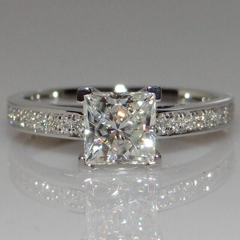 3.25Ct VVS1 Princess Cut Lab Created Diamond Wedding 925 Silver Engagement Ring