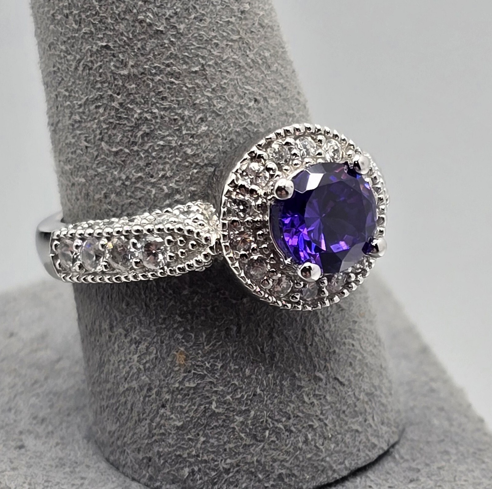6.5mm Round Cut Amethyst & Pavé Set Sterling Silver Cocktail Ring – Size 7.0