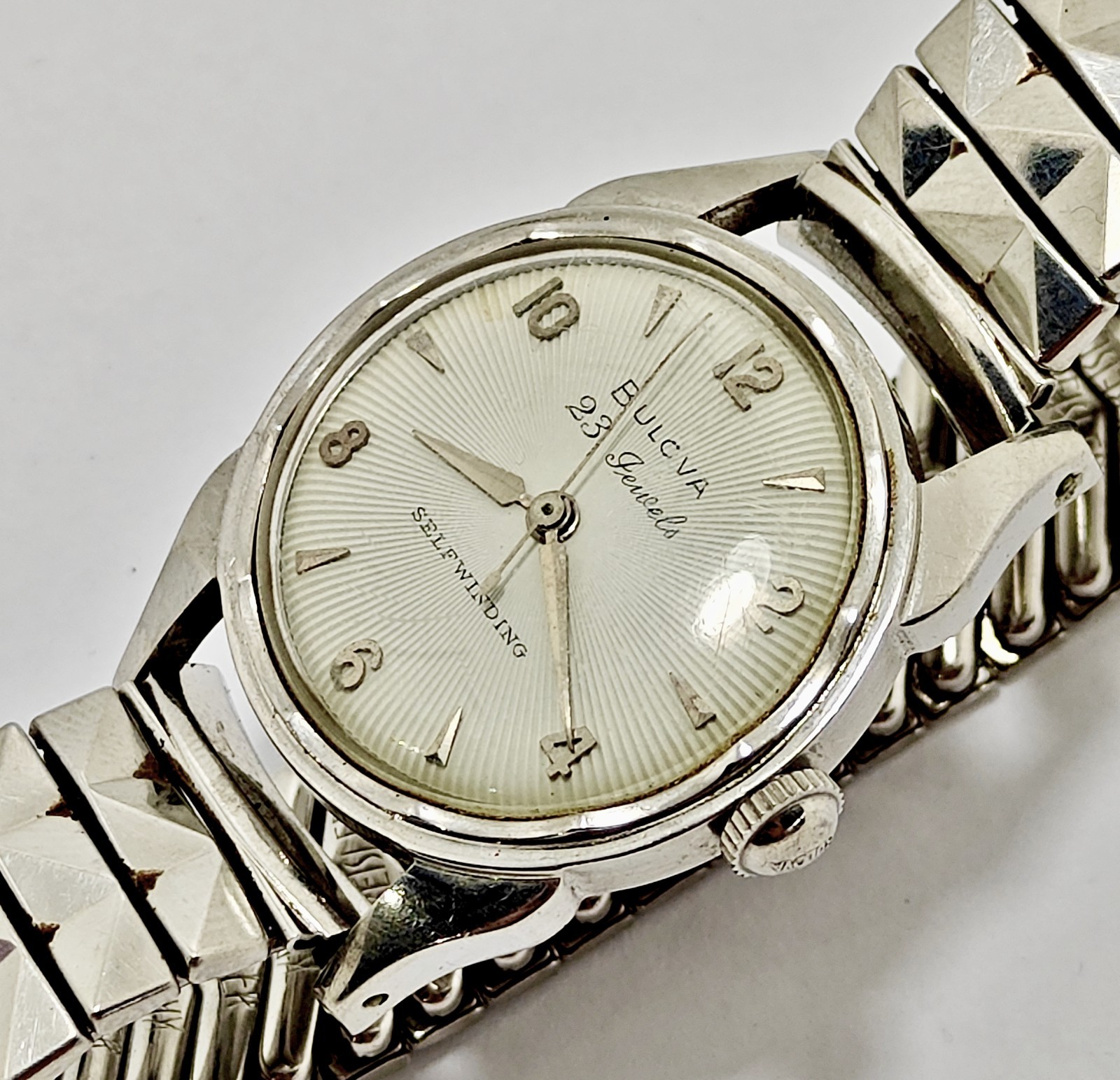 Vintage 1957 “Bulova 23 B” Automatic 23J Starburst Dial Men’s Watch – USA made
