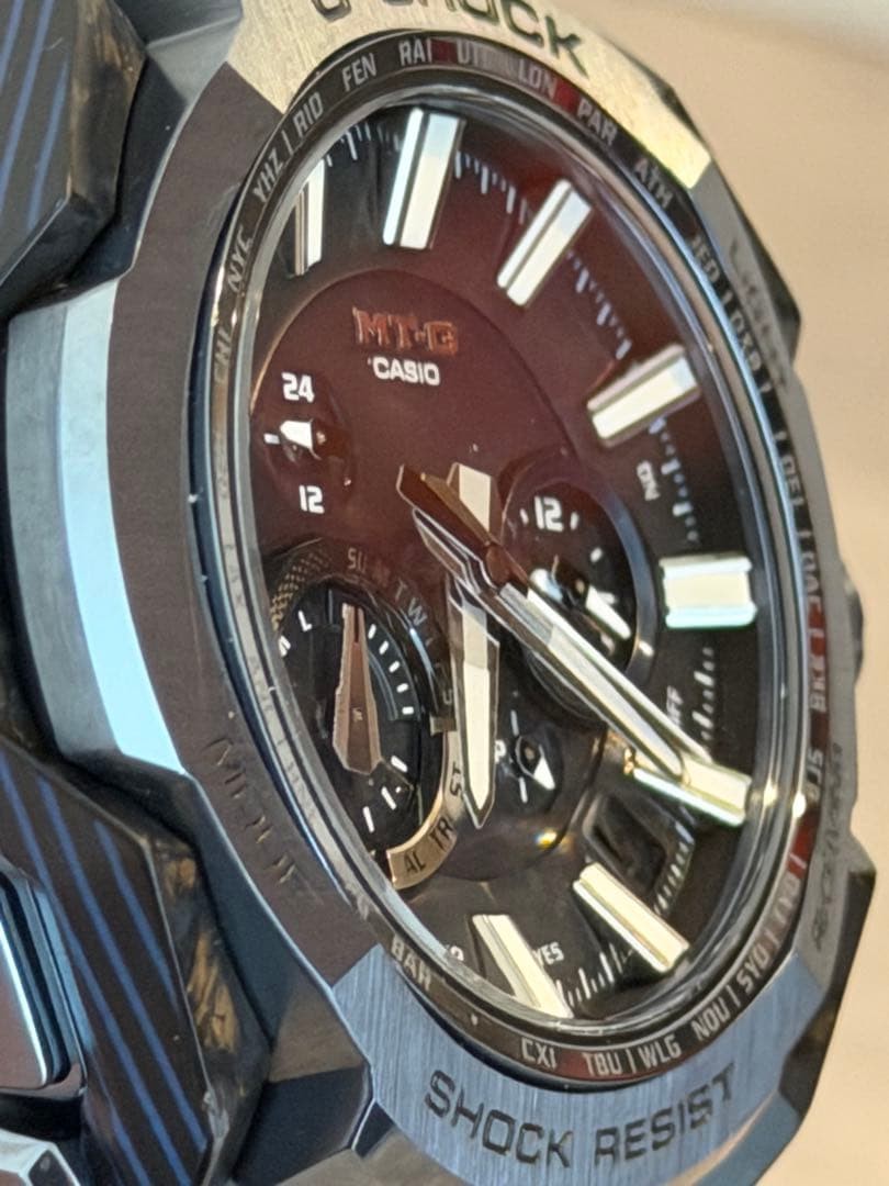 CASIO G-SHOCK MTG-B4000B-1A2JF Solar Watch Used