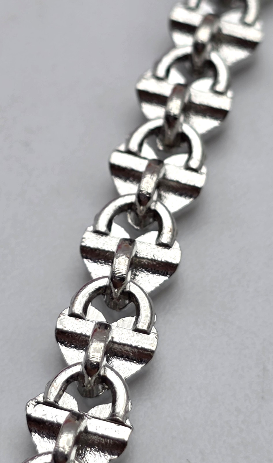 Vintage Silver Tone Clear Crystal Heart Link Tennis Bracelet 7″ Fold Over Clasp