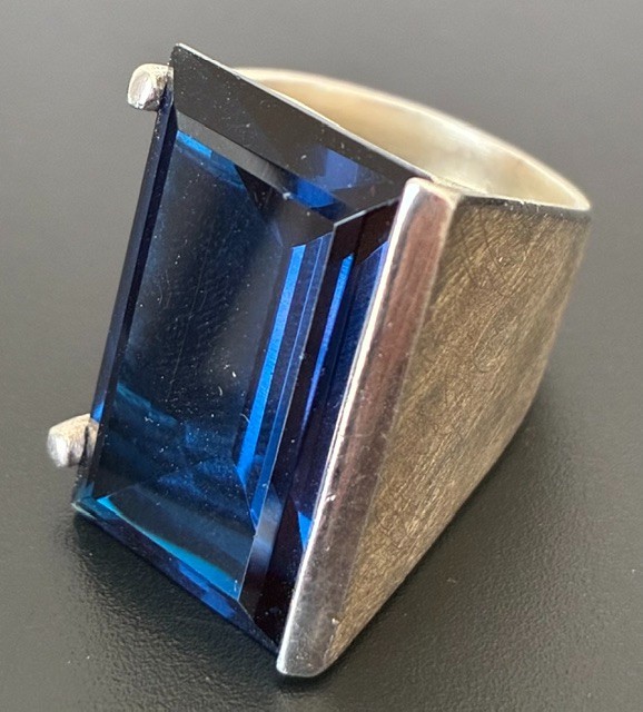 Cobalt Blue lab-created Spinel Ring 925 Silver Emerald Cut ~33.5 ctw Sz ~7.75