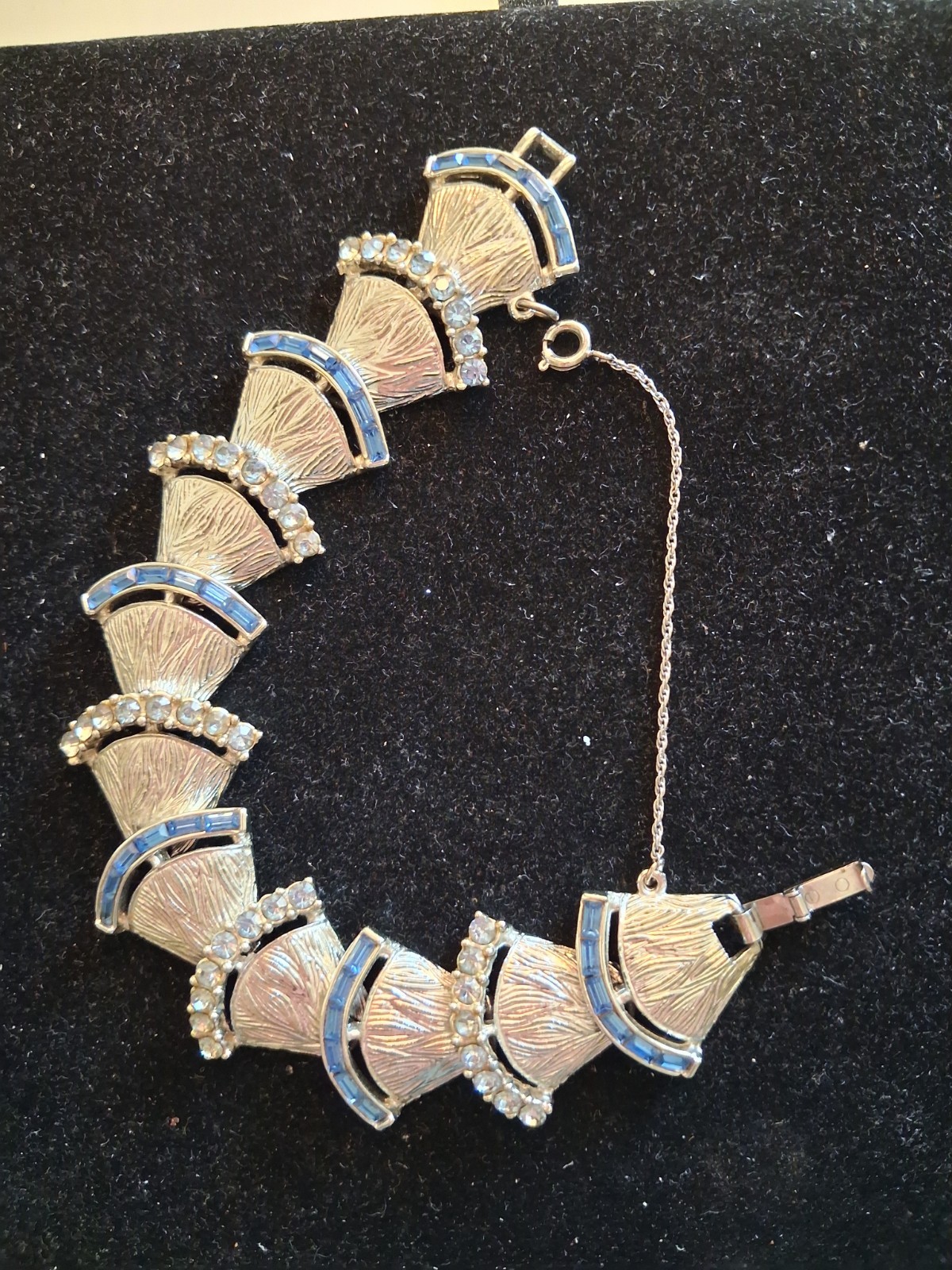 Vintage Signed Coro all Blues Bracelet w/ Safety Chain