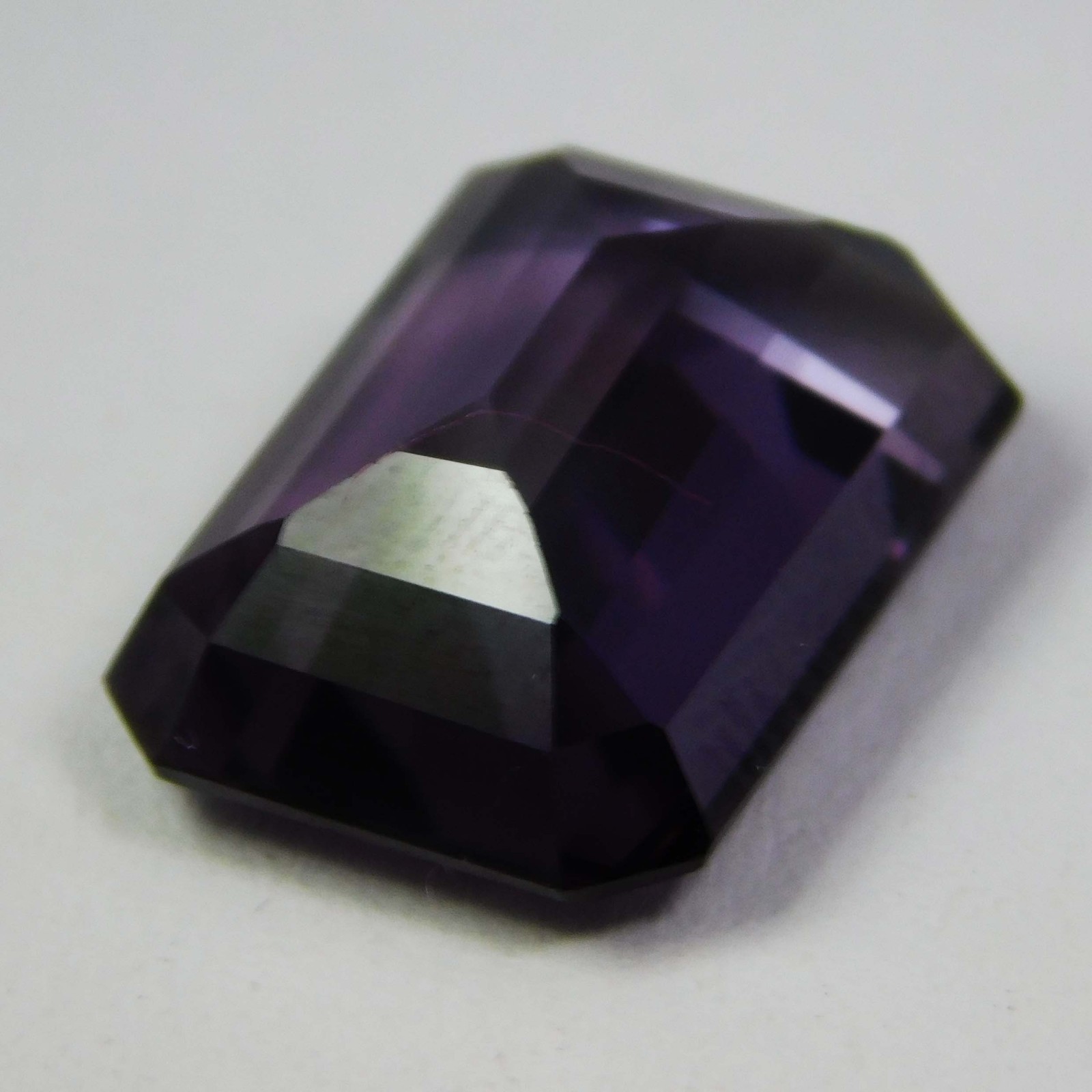 Certified 11.70 Ct. Natural Bi-Color Alexandrite Emerald Cut Loose Gemstone