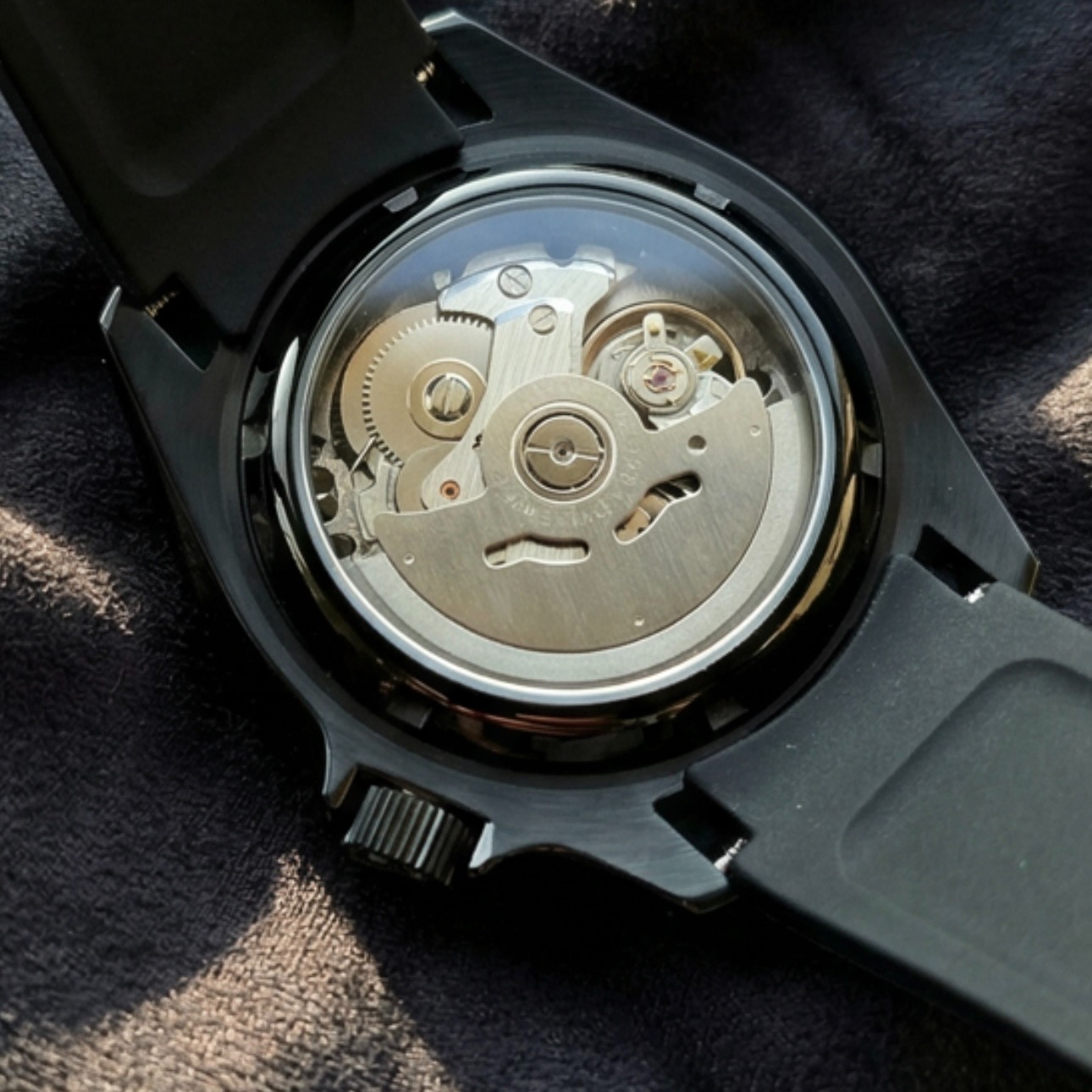 Custom 40mm Black Paradise DIVER Dial NH36 Automatic Mod | Sapphire Glass