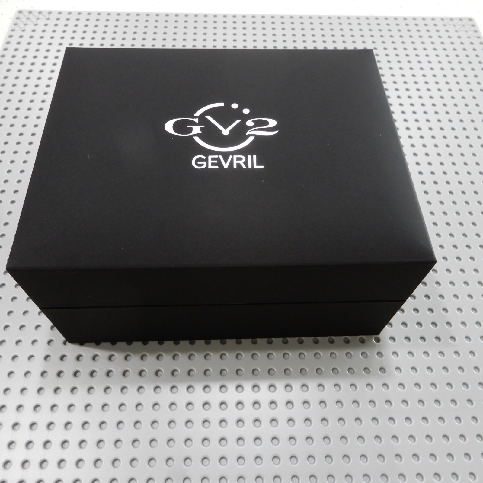 New In Box! WILL NOT LAST! GV2 Men’s FRECCIA CHRONOGRAPH-Swiss Quartz-Black Dial