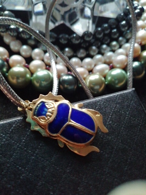 Egyptian Scarab Beetle Pendant Gold 750 18K Gold 5.6 Grams Charm No 585