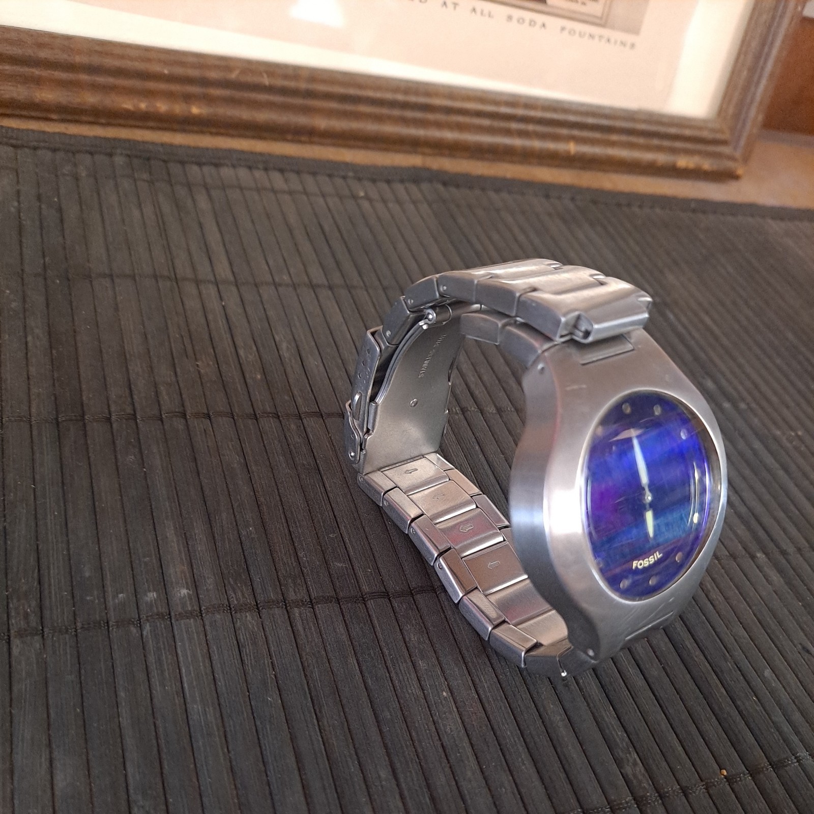 FOSSIL Big Tic JR-8052 Blue needs battery and band repair