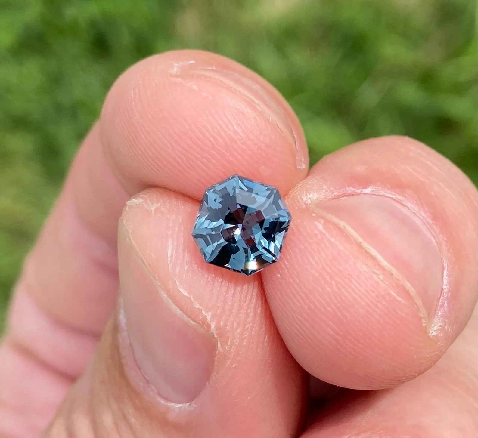 Natural Grey-blue Spinel loose gemstone 2.09 ct. High quality, Octagon, Tanzania