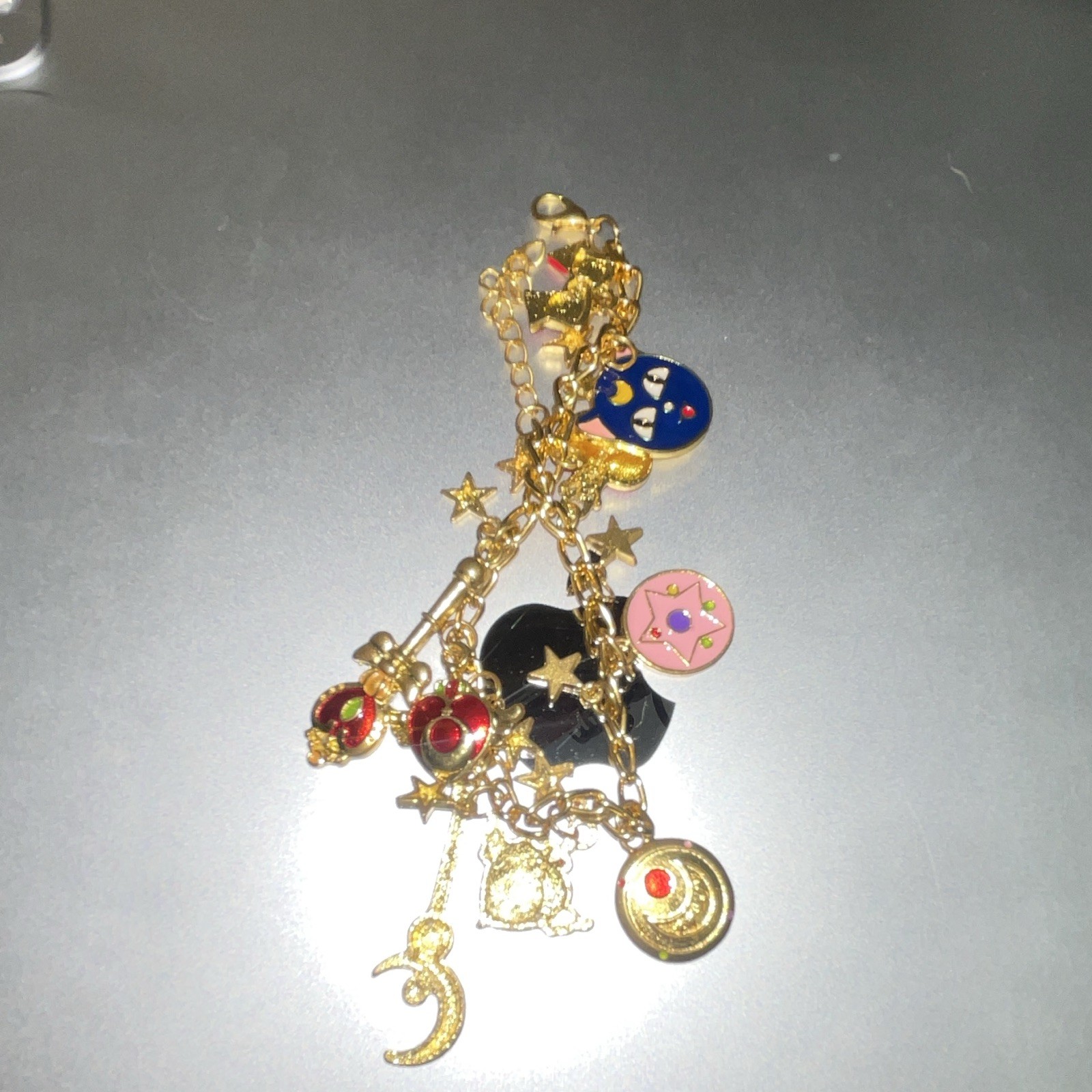 Gold Tone Anime Enamel Dangle Charm Chain Bracelet .Sailor Moon❤️