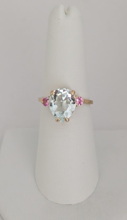 Aquamarine & Topaz Ring 14K Gold 3 Grams Retail Price $1899 Make An Offer!
