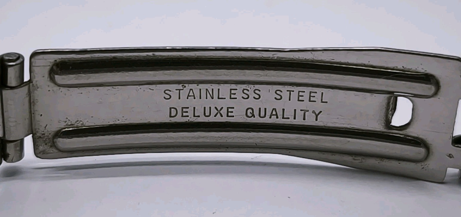 Vtg 1970s Dogma Deluxe Automatic Steel Bracelet 22mm Ladies Watch Cal ETA 2551