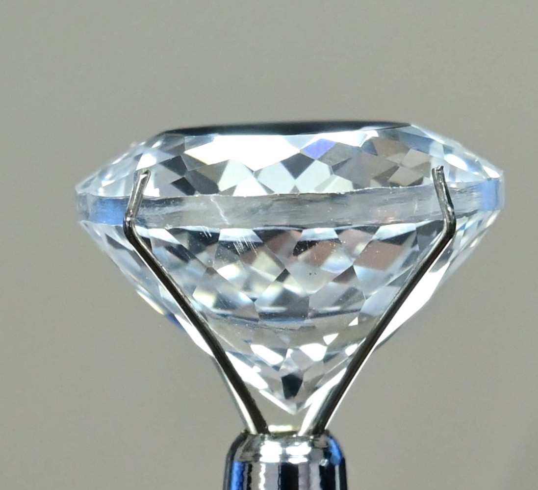 Flawless Natural White Colorless Montana Sapphire 22.15 Ct Certified Gemstone