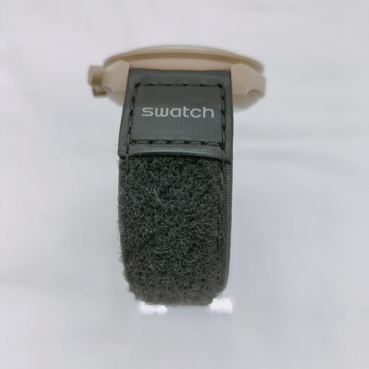 Omega x Swatch MoonSwatch SO33C100 Bioceramic Quartz Japan