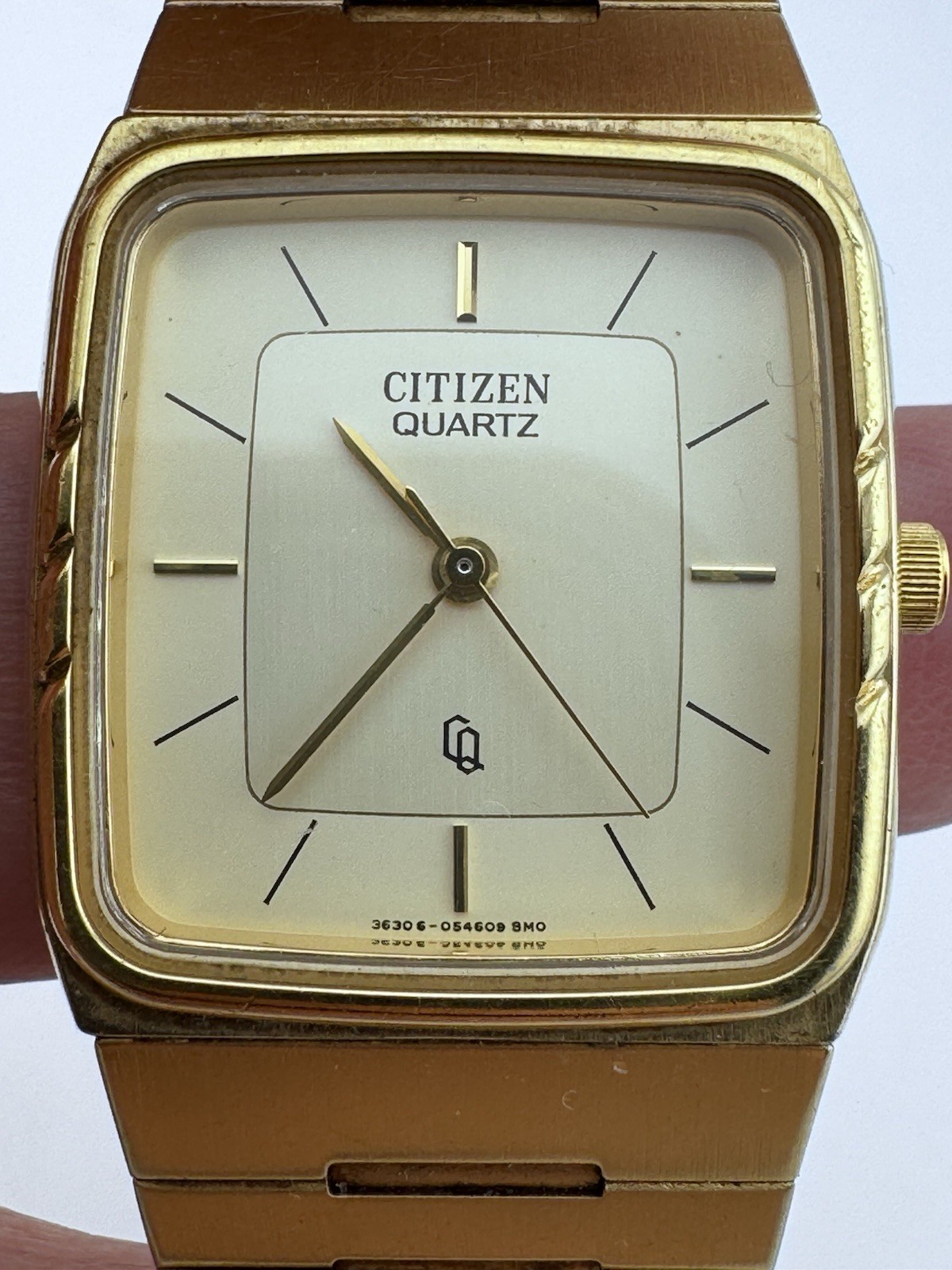 Citizen Quartz 3630-054609 Gold Tone Vintage Watch Japan Working