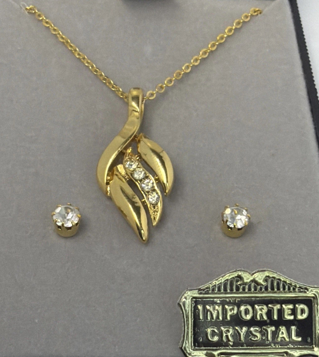 JoAnne Jewels Imported Crystal Pendant Necklace Earring Set New Gold Plated