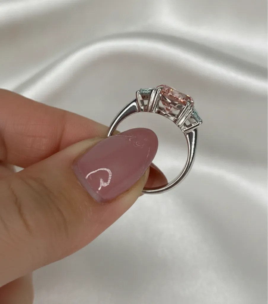 IGI Lab Created Diamond Ring 18k White Gold Fancy Vivid Pink 5.00 Ct Round Cut