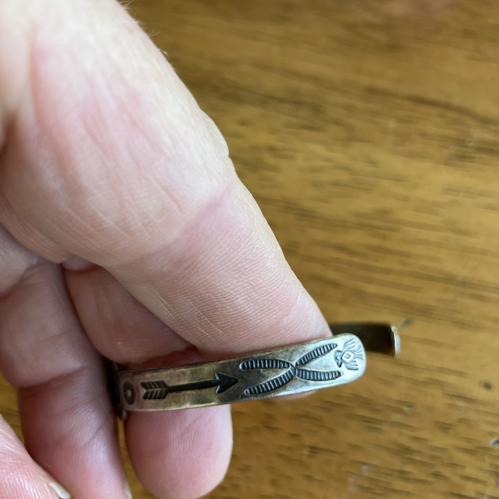 Vintage Fred Harvey Era Sterling Silver Turquoise Cuff Bracelet Feather Arrow