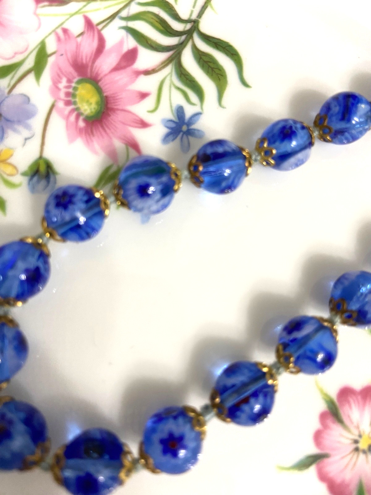 Handmade Venetian (Murano) lampworks art glass beads, blue & white approx. 8mm