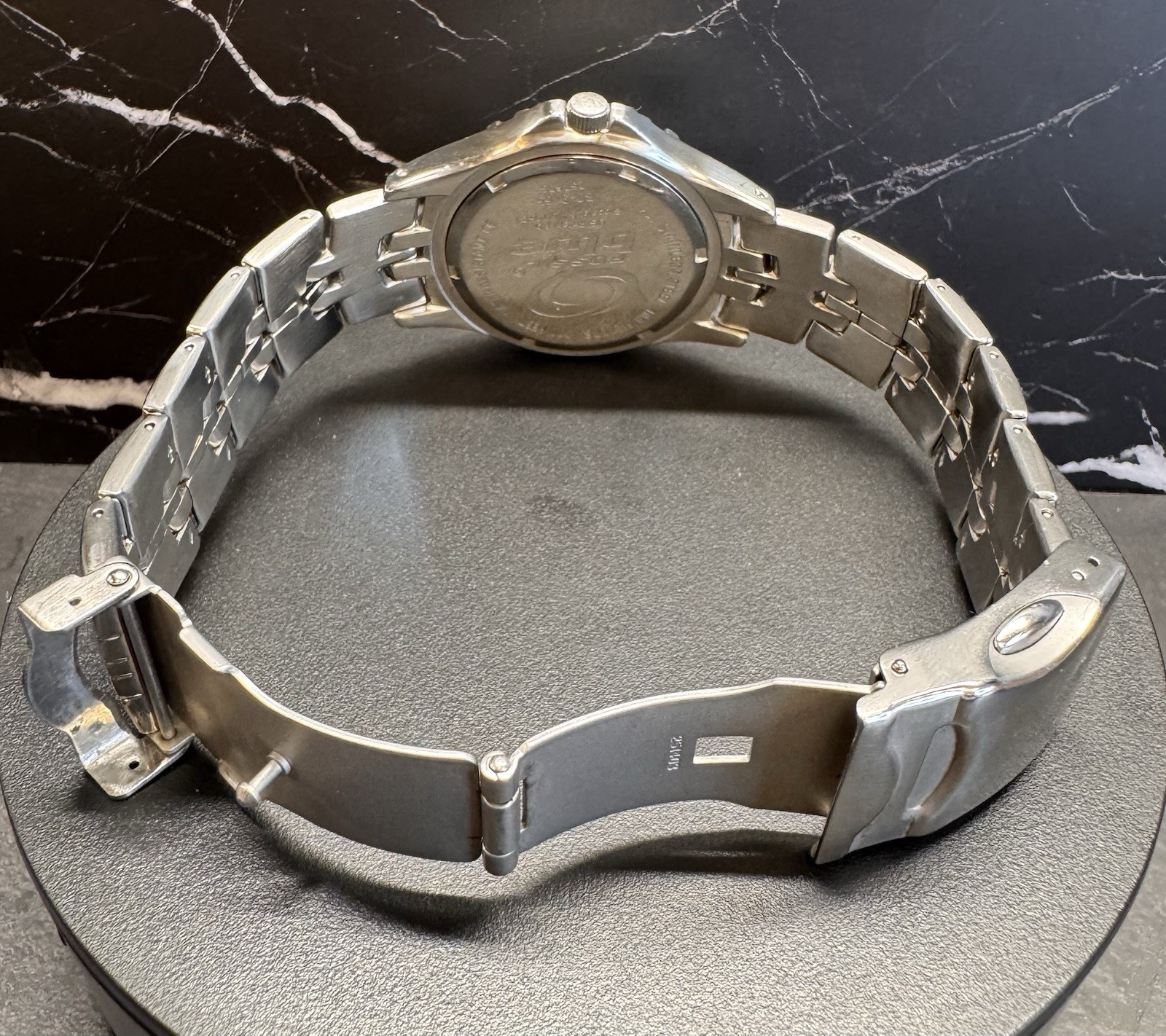 Fossil Blue BQ-9165 VTG Men’s Quartz Watch 100M Stainless Steel Silver/Blue Dial