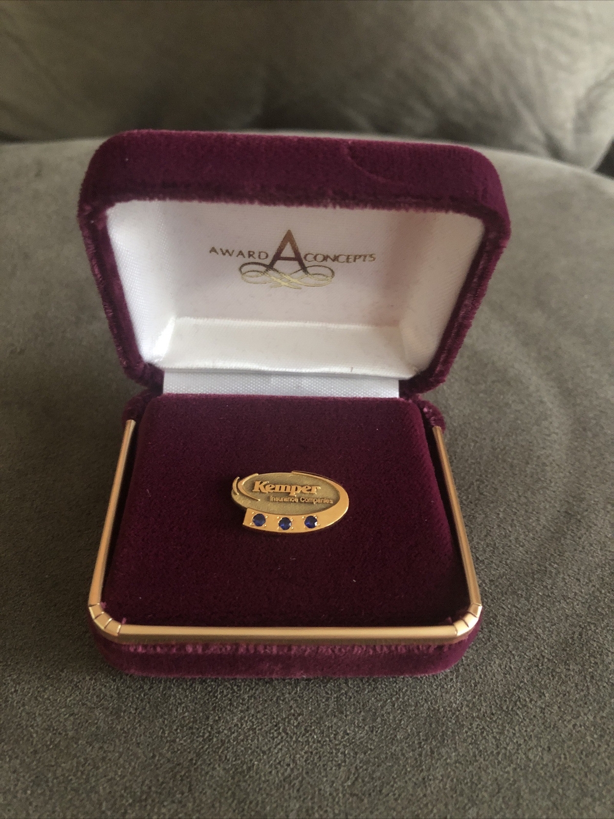KEMPER 1/5 10K GOLD TIE TACK / LAPEL PIN