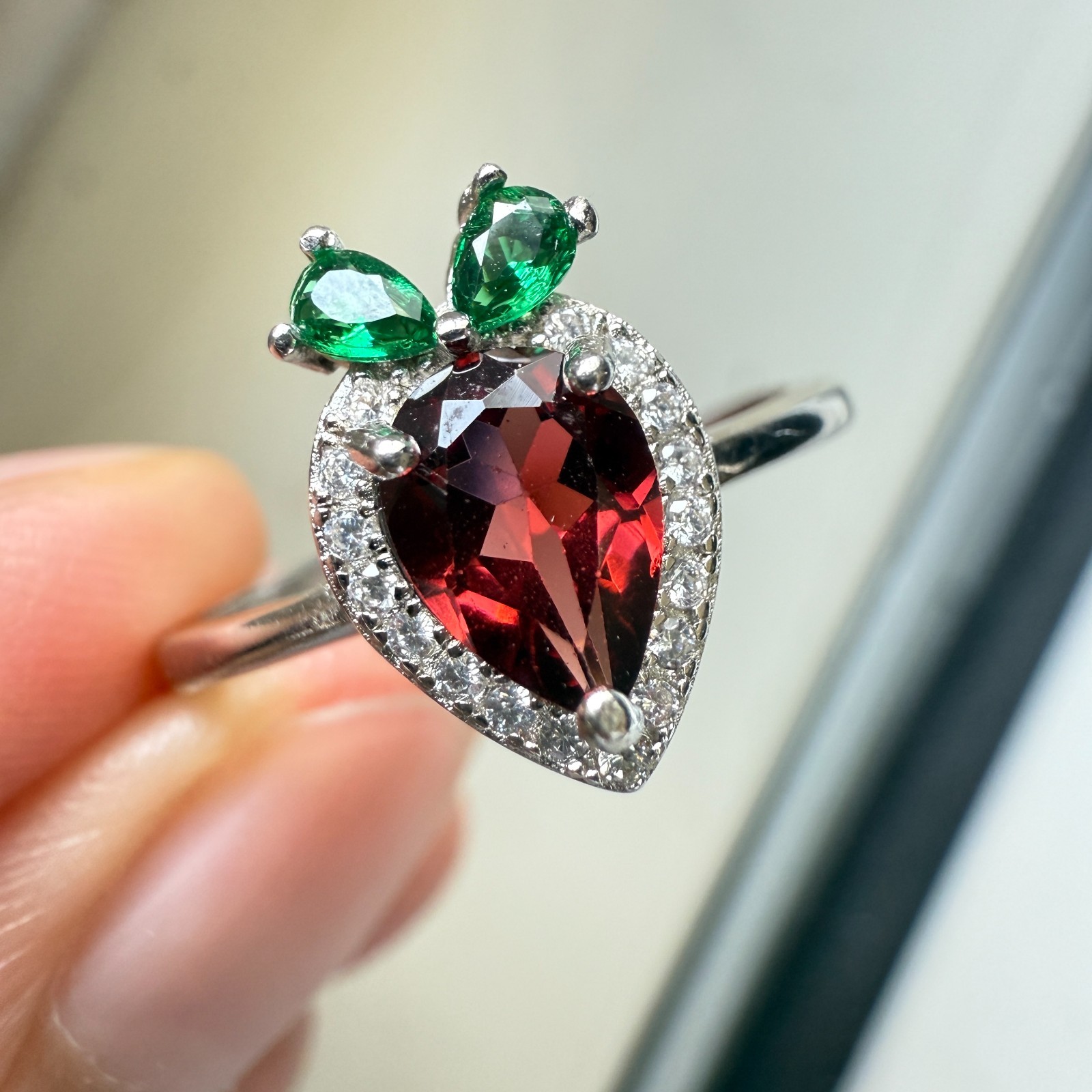 925 Sterling Silver Ring 7x5mm Natural Rhodolite Garnet Zircon Carrot Diopside