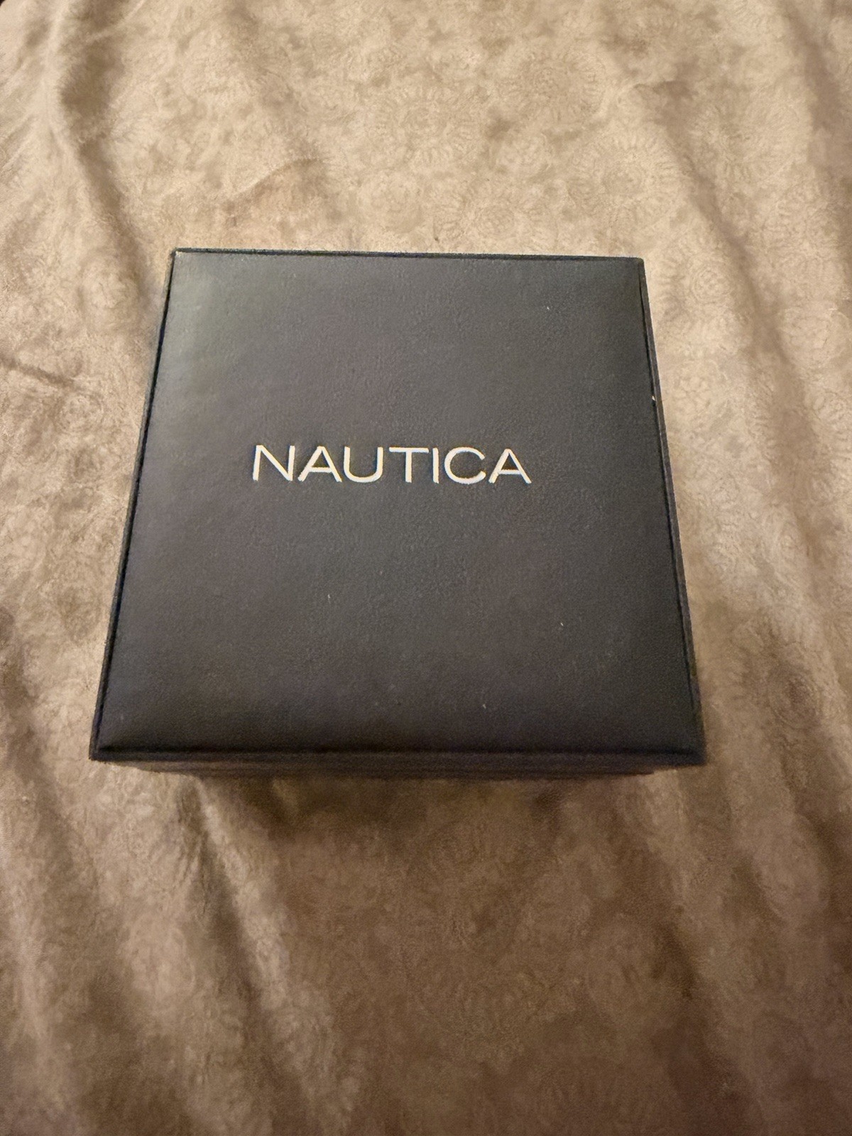 Nautica Men’s Sport Quartz Date Black Dial Blue Silicone Strap 50mm 50m Box