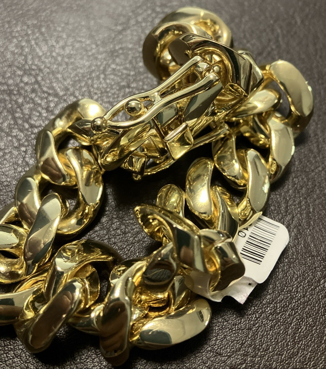 Gold-Plated Base metal Brass Jumbo Bracelet 18mm 10 Inches 129 Grams