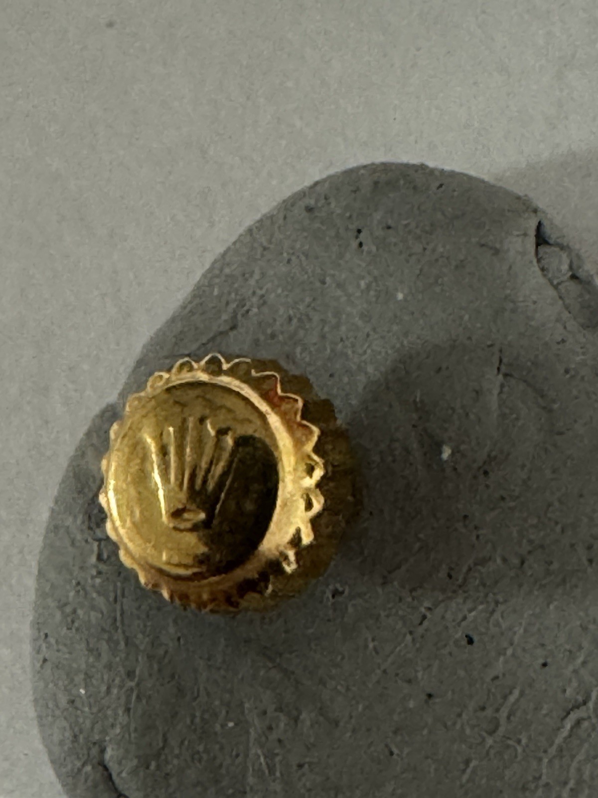 Rolex 5.4mm Twin lock Crown, Tested 18k, Look/Read