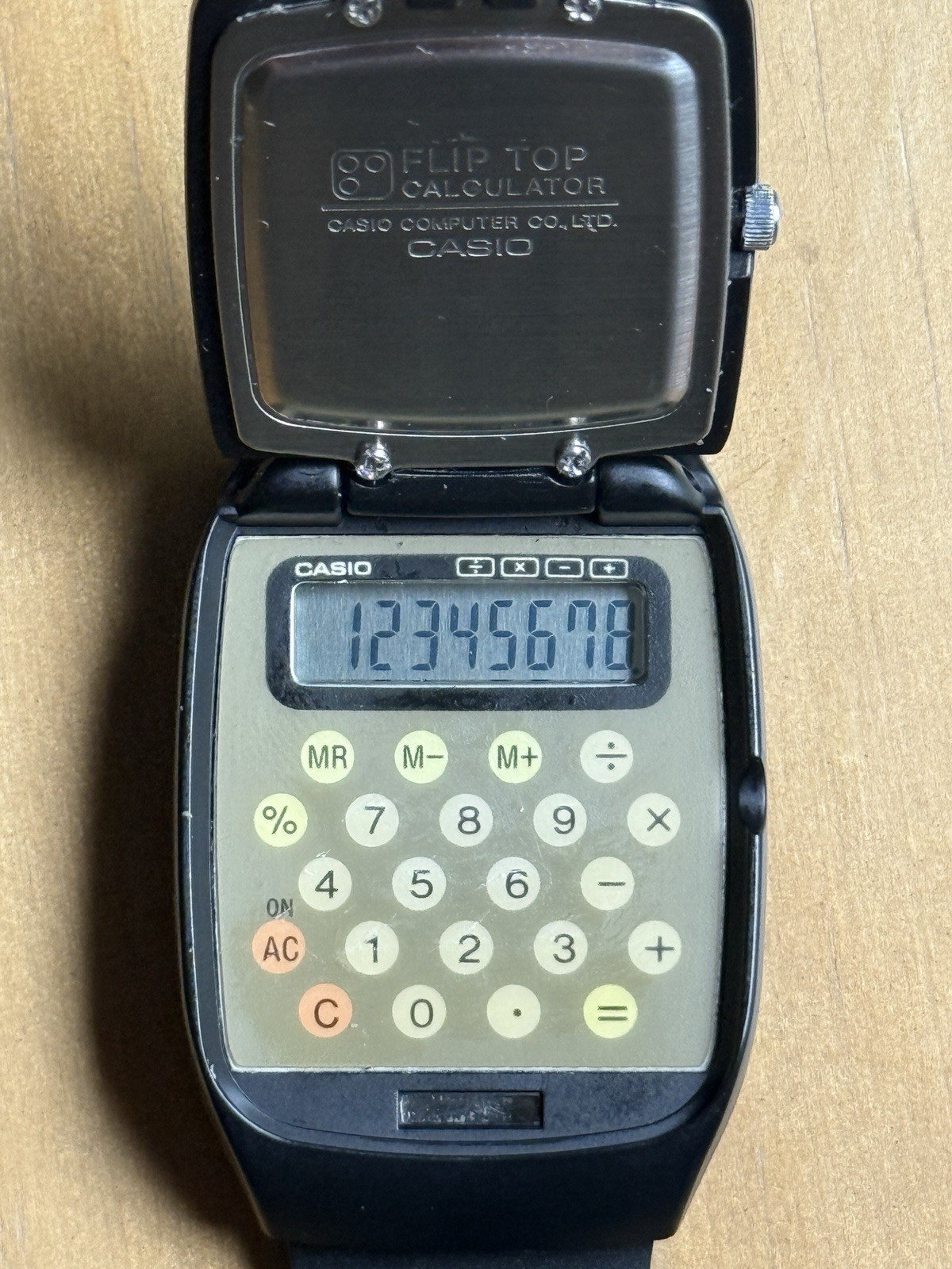Casio FTP-10 Flip Top Watch *READ DESCRIPTION*