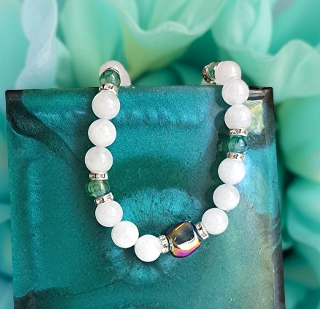 Handmade White Jade & Dragon Agate Bracelet, 18.25 cm / 7.2 in Stretch Fit