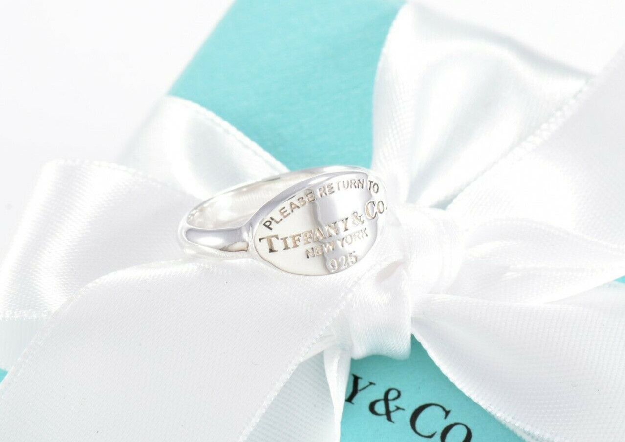 Size 6.5 Please Return To Tiffany & Co Silver Oval Signet Band Ring & Pouch Rare