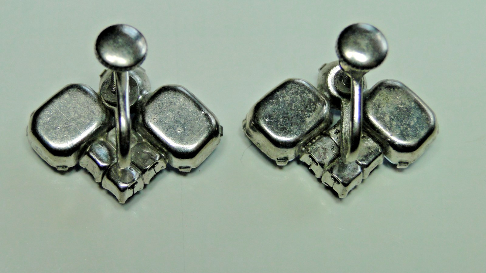 Vintage Periwinkle Moon Stone & Light Blue Rhinestones Screw Back Earrings