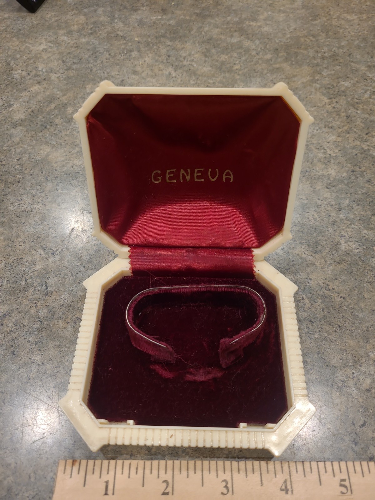 Vintage Geneva Watch Box – Art Deco Braun-Crystal Mfg.