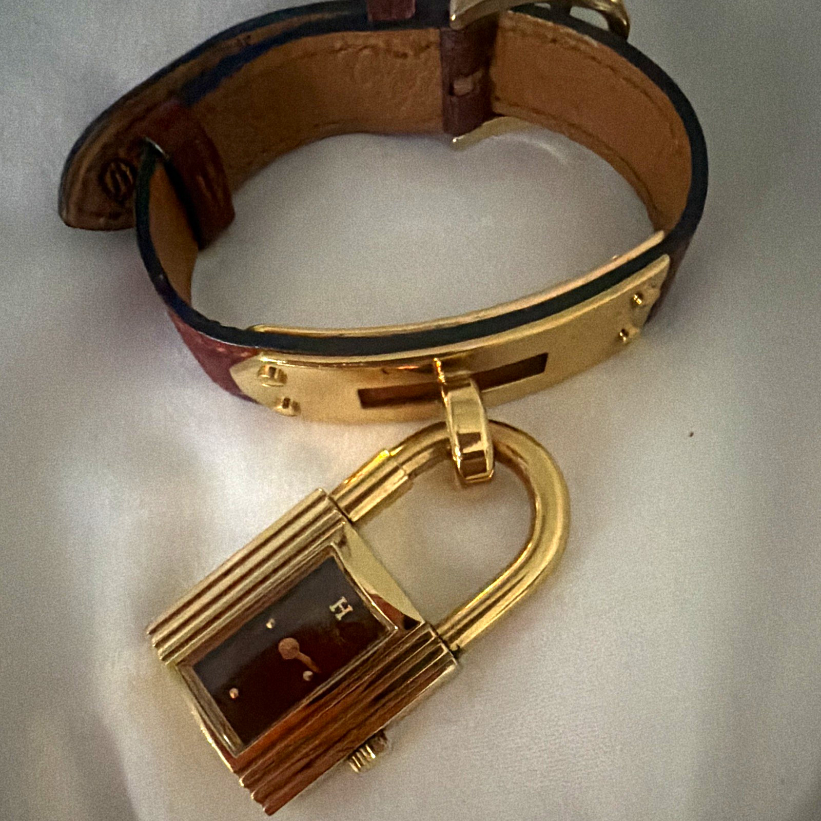 HERMÈS Kelly Padlock Quartz Wristwatch Brown Leather Strap Gold Plated Case