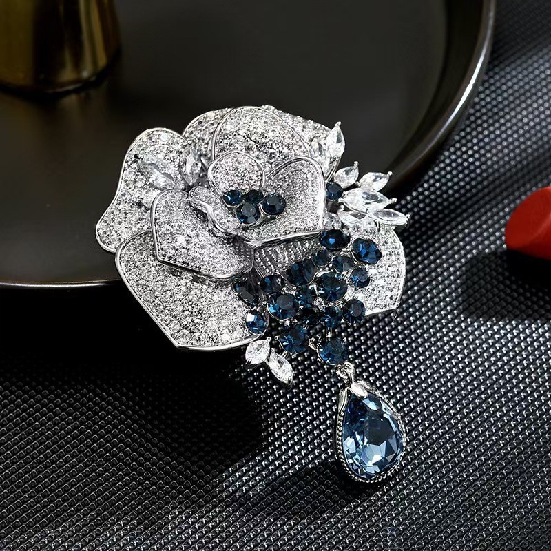 Women Rose Flower Brooch Blue Crystal Rhinestone Pin Elegant Floral Pendant Jewe