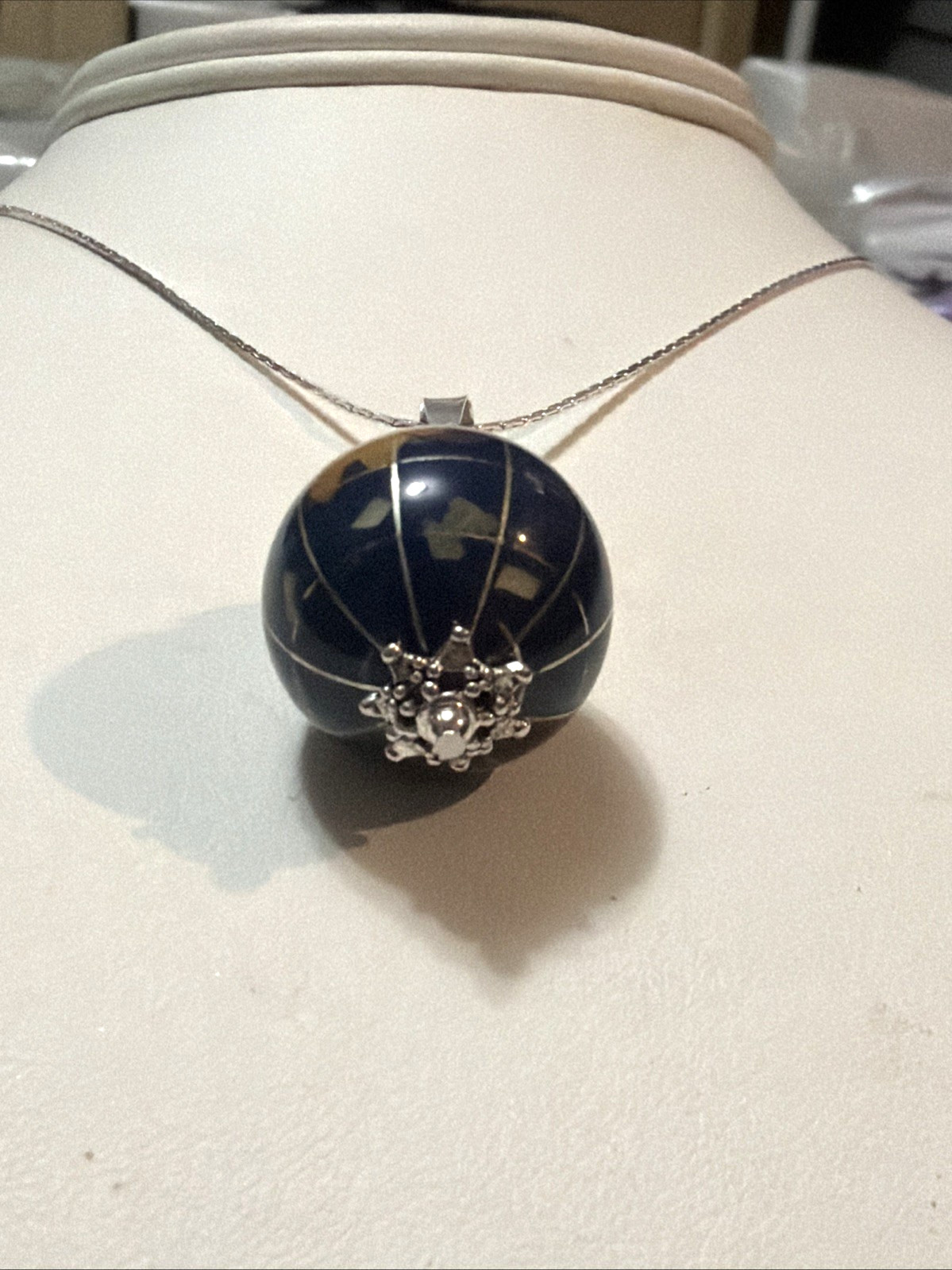 *NEW ITEM-LG. VTG. 20MM LAPIS GEMSTONE INTARSIA WORLD GLOBE NECKLACE .925 SILVER