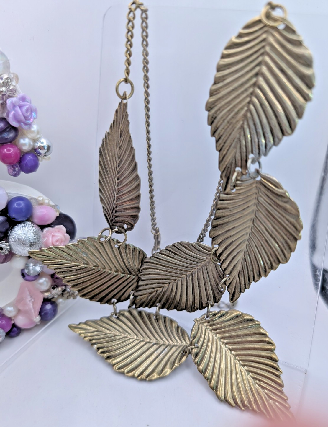 Vintage style bronze tone textured leaf cascading collar bib adjustable necklace