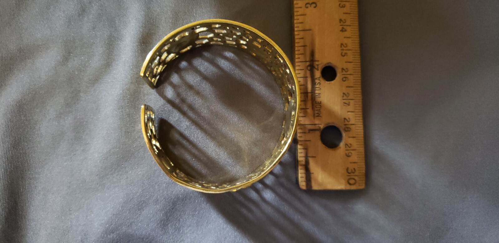 Handmade Southeast Asia Cambodia Ethnic design & brass primer bracelet jewelry