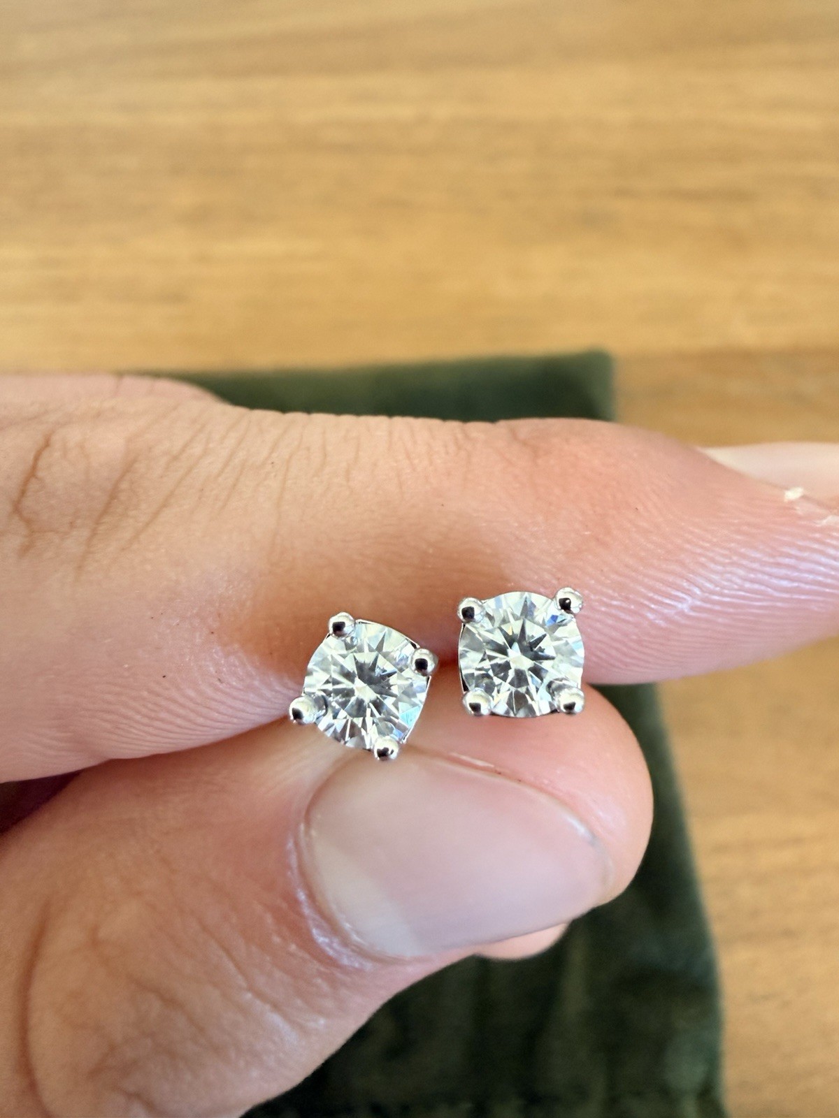 GRA Moissanite Round Stud Earrings Silver Tone Prong Set Butterfly Back 2